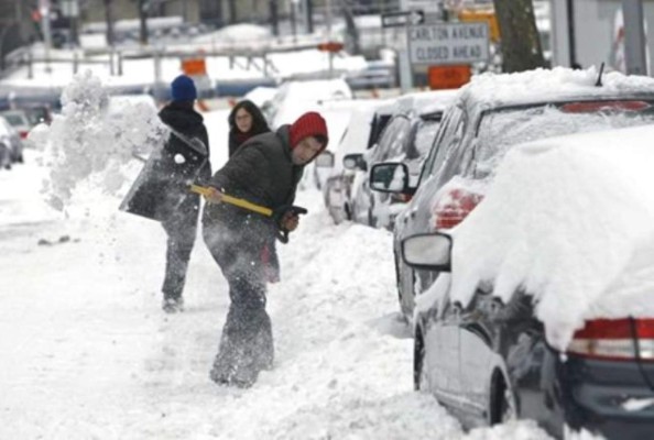 Una nevada primaveral azota el noreste de EEUU