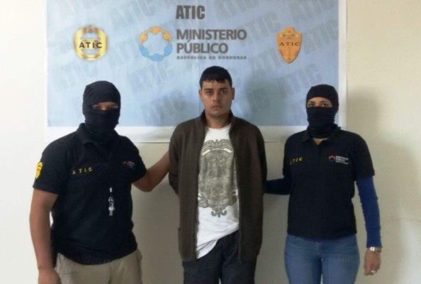 Capturan sujeto que intentó asaltar a investigador con una pistola de juguete&nbsp;&nbsp;&nbsp;