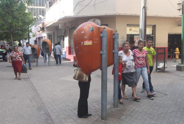 Hondutel planea instalar cabinas con Internet en la capital en 2018
