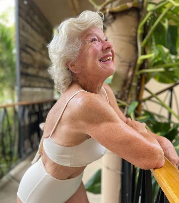 Es influencer, fitness e impacta a todos con su tonificado cuerpo a los 75 años (Fotos)