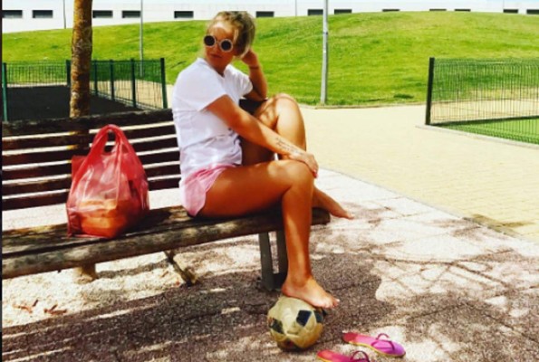 Hermana de Cristiano Ronaldo recibe ostentoso anillo de compromiso de su novio