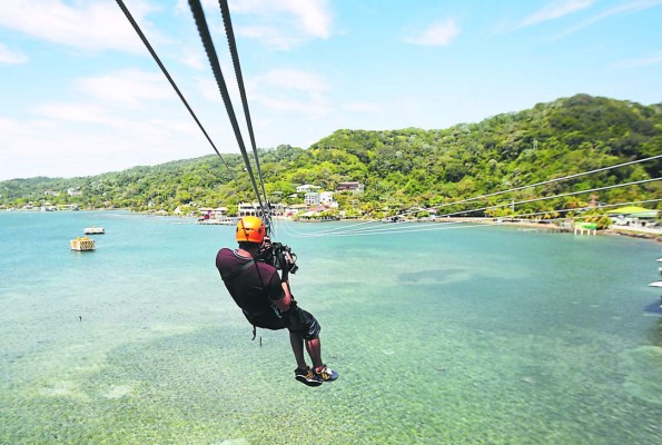 alfrente1n-2 Lia volorum simporerae. Hendam, consequi