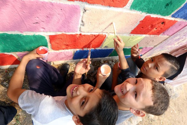 Obras de arte y jornadas de aseo en diez Escuelas Amigables con el Ambiente