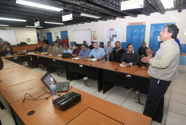 Honduras: Salud iniciará ruta biológica en batalla contra el mosquito