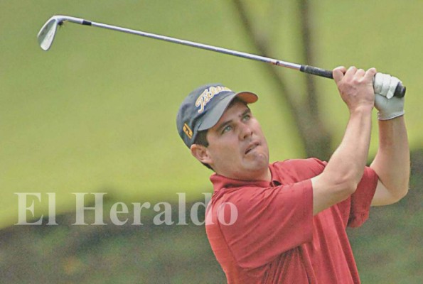 El tataranieto de Francisco Morazán que es campeón de golf