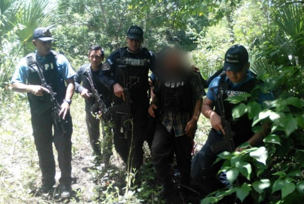 Rescatan a comerciante y detienen a sus captores en Santa Bárbara