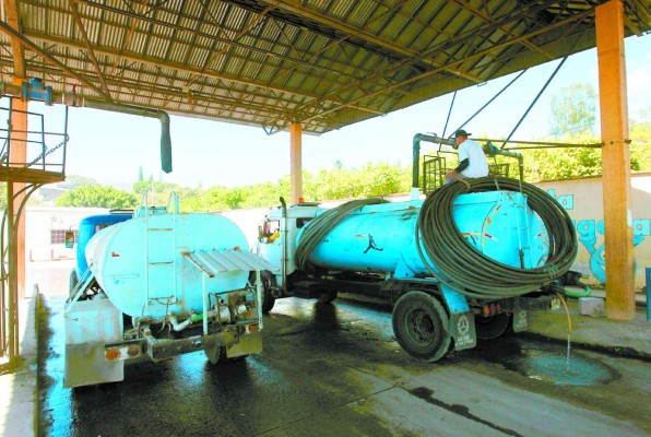 Denuncian falta de químicos para potabilizar