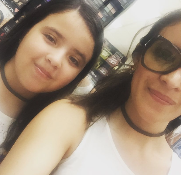 Irene Melara: “La niña que canta” y el apoyo incondicional de su abuela, Xiomara Castro