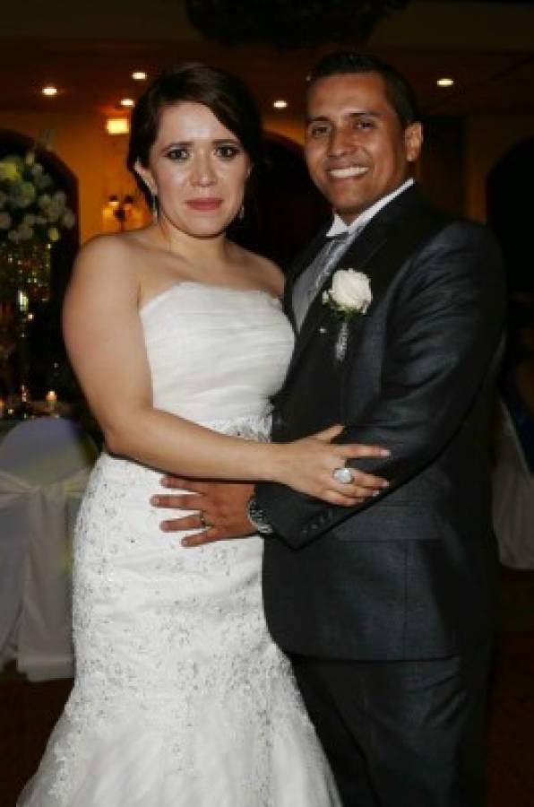 Eduardo Sierra y Yasmín Álvarez ya son esposos ante Dios