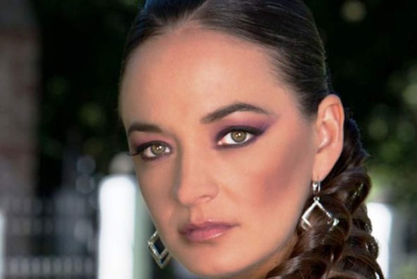 &nbsp;Actriz le puso los cuernos a su esposa con cáncer