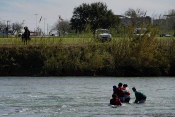 Trágicas fotos del río Bravo, la mortal y peligrosa ruta de migrantes