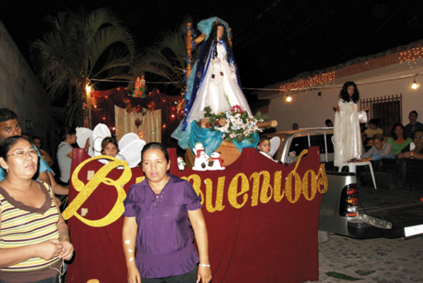 Inauguran la feria patronal en la ciudad de Juticalpa