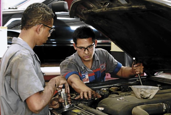 La cita es a los 5,000 kilómetros