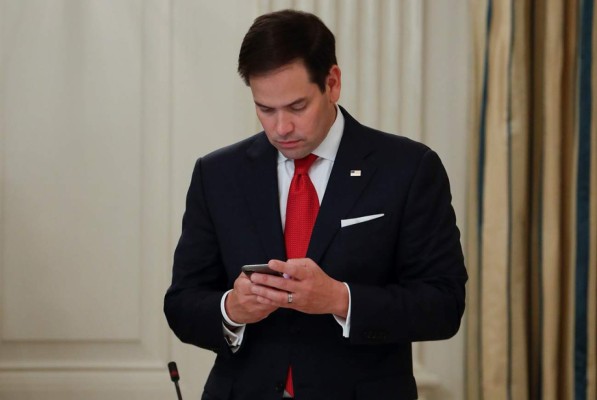 Senador Marco Rubio advierte a Nicolás Maduro que su puesto está en peligro