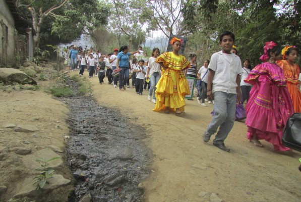 Amplían programa de Escuelas Saludables en El Paraíso