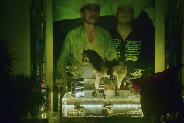 Tumbas con aire acondicionado y vidrios blindados para capos del narcotráfico en México