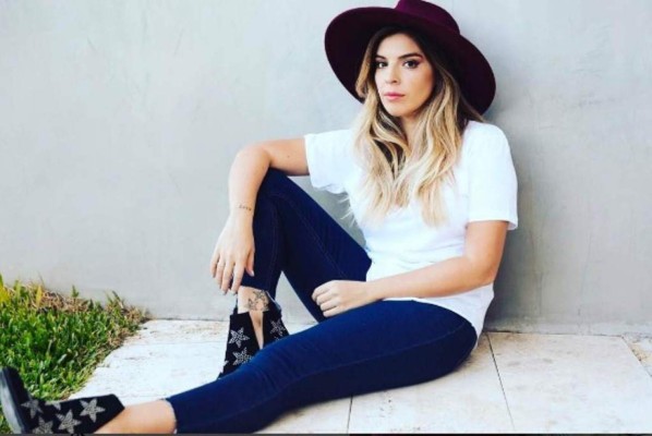 Hija de Diego Maradona dedica polémico mensaje al brasileño Dani Alves