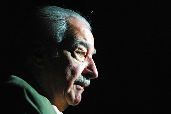 Álvaro Mutis, estratega de la palabra, poeta mayor