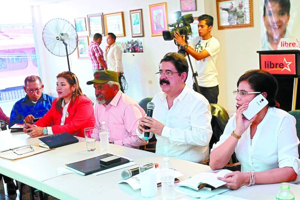 Dirigentes de Libre, escépticos ante la consulta de 'Mel” Zelaya