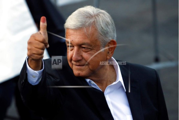 Andrés Manuel López Obrador y sus frases más emblemáticas tras declararse presidente de México