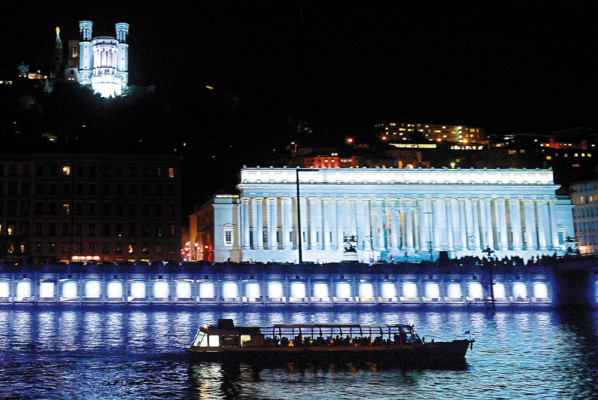 Viste la ciudad de Lyon en diciembre