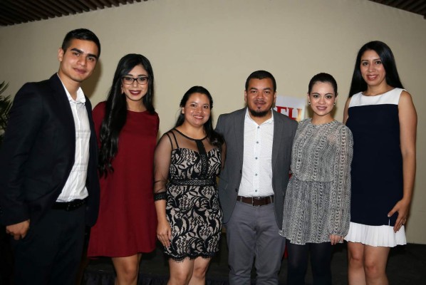 Premio a la genialidad literaria