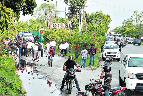 Indagan pleito de territorio en cuádruple crimen en SPS