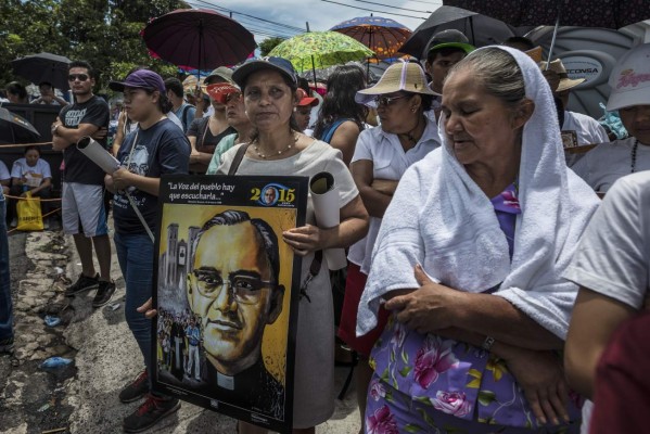 Honor tardío para el mártir de los pobres