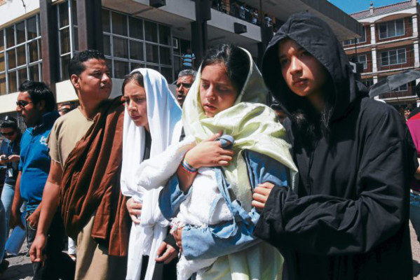 Universitarios reviven la Pasión, Muerte y Resurrección de Jesús