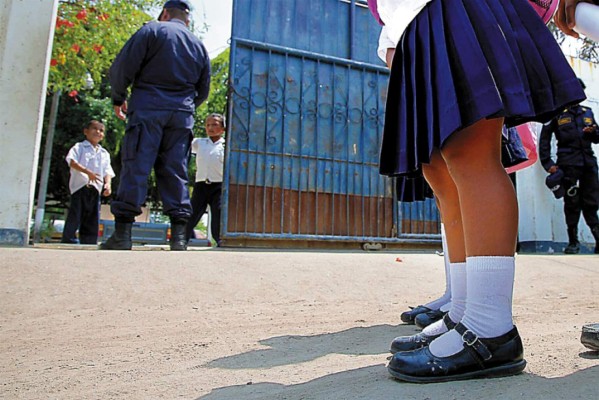 Denuncian robos en un centro educativo