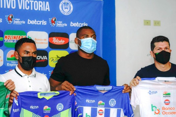 Victoria de Salomón Nazar se arma hasta los dientes para el torneo Clausura