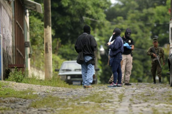Decapitan a oficial de policía en El Salvador