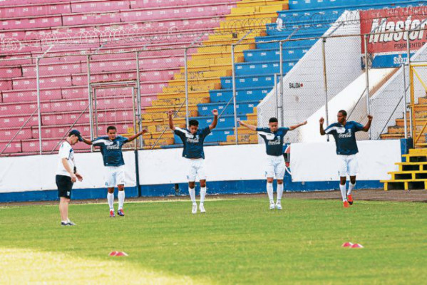 La Selección de Honduras ya pule su joyería