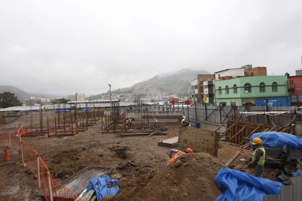 Taxis no saldrán de circulación en los troncales del Trans 450