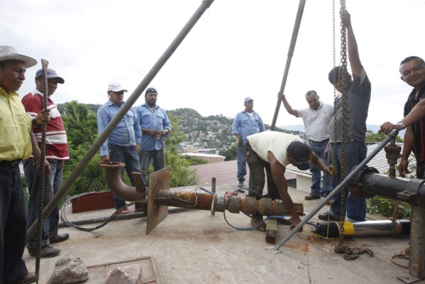 Normalizan distribución de agua en la Villa Nueva
