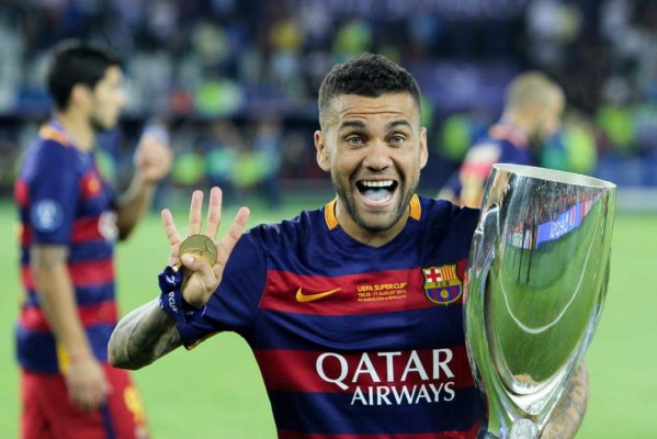 El chiste de Dani Alves que no le cayó nada bien a la afición del Barcelona