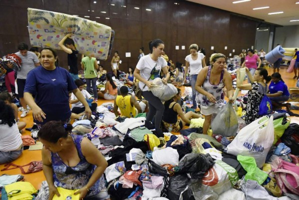 Más de 17 muertos en poblado de Brasil sepultado por lodo tóxico
