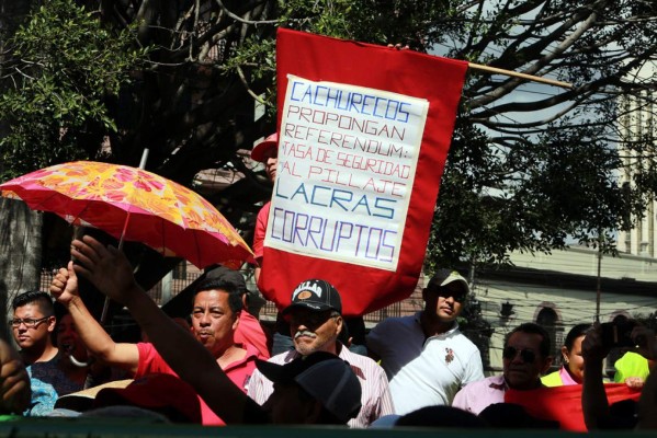 Honduras: En fotos, el revés a la Policía Militar