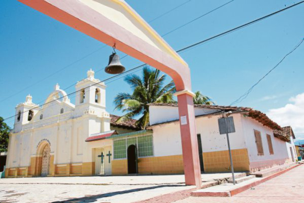 El Cristo de Cane luce imponente