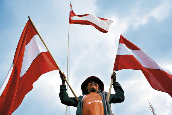 Enraizadas bases tiene el bipartidismo