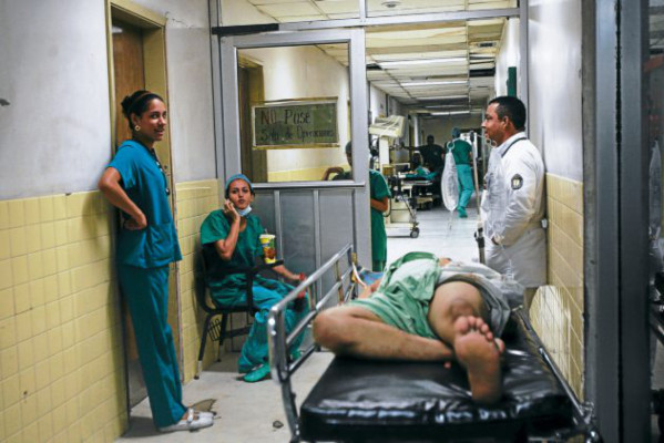 Pacientes condenados a vivir postrados