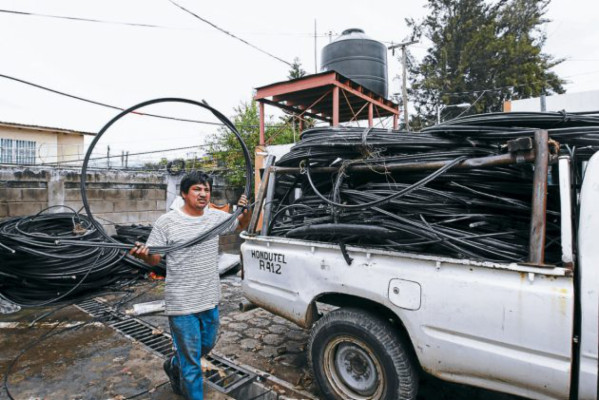 Unos L 2.5 millones deja robo de cable