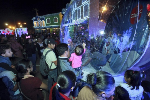 Villa Navideña en Tegucigalpa próxima a recibir medio millón de visitas