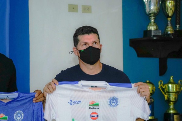 Victoria de Salomón Nazar se arma hasta los dientes para el torneo Clausura