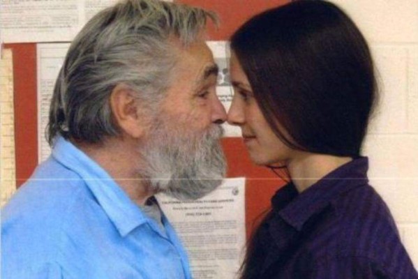 Charles Manson se casaría con mujer de 26 años