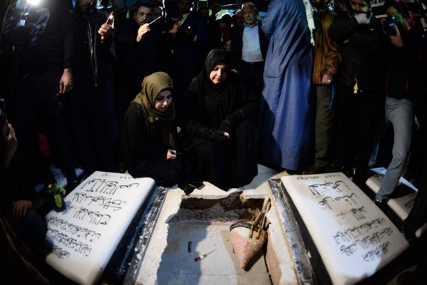 FOTOS: Los masivos homenajes para general iraní asesinado por EEUU