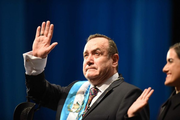 FOTOS: Así fue la toma de posesión de Giammattei, nuevo presidente de Guatemala