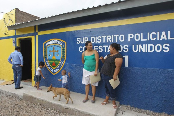 Reconstruyen 49 estaciones policiales del Distrito Central