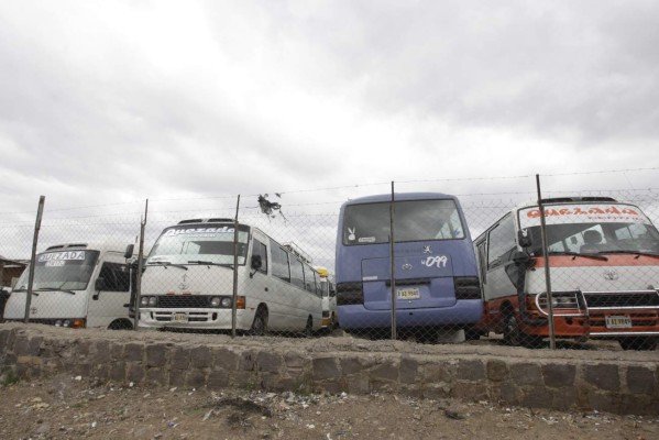 Apenas 12 unidades movilizan usuarios de once colonias