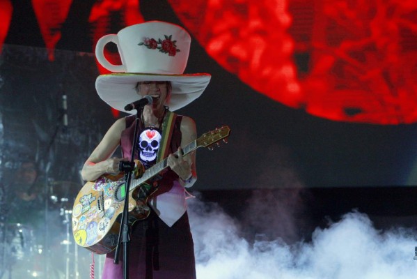banquete musical por el décimo aniversario de 'la hora del té”